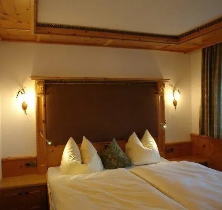 לינה וארוחת בוקר Blasihof Angerberg (Tyrol)
